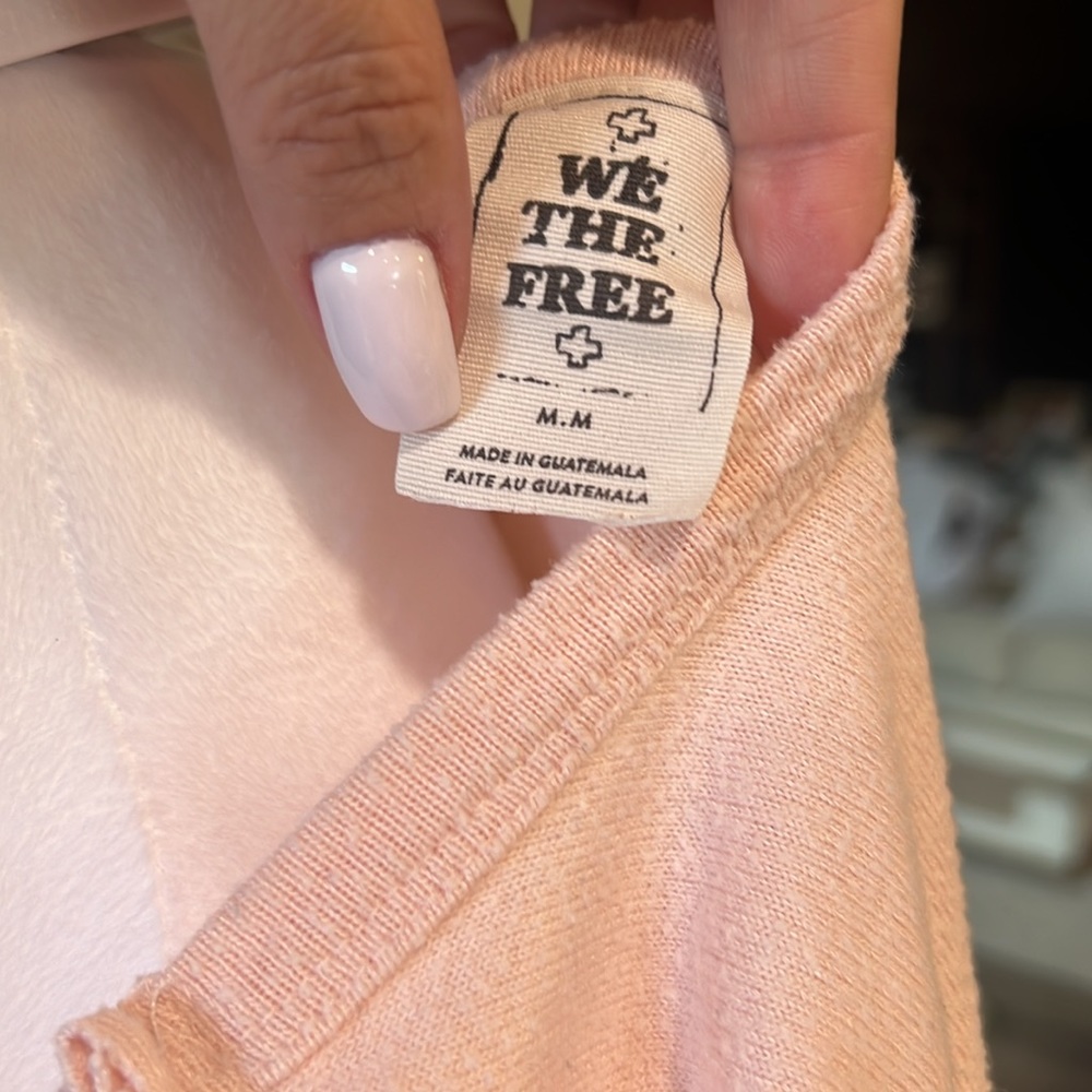 WE THE FREE 🌟 Free People PINK MUSCLE TANK TOP Raw hem size Medium MED M EUC - Picture 4 of 6